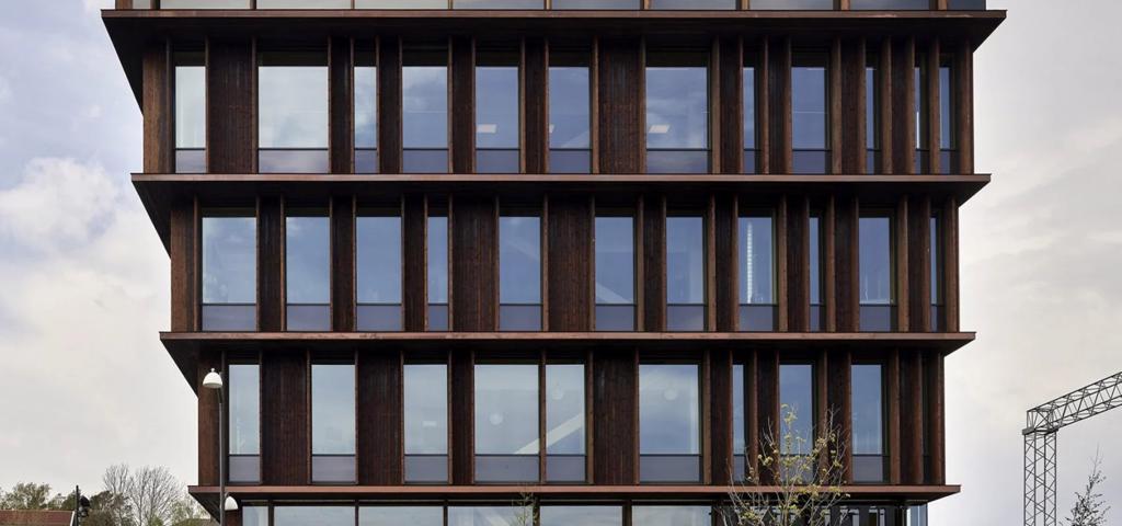Ολοκληρώθηκε το πρώτο ξύλινο κτίριο γραφείων στο Γκέτεμποργκ 
